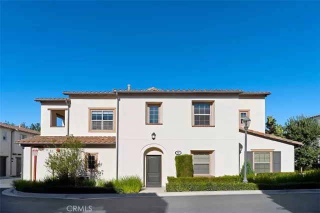 MLS: OC25255258 Condo For Sale