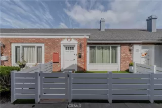 Browse active condo listings in MONTICELLO TOWNHOMES