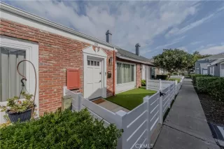 Photo #2: OC25255425 Listing 