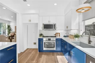 Photo #6: OC25255650 Listing