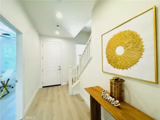 Photo #3: OC25255663 Listing 