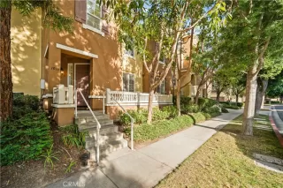 Photo #2: OC25255828 Listing 