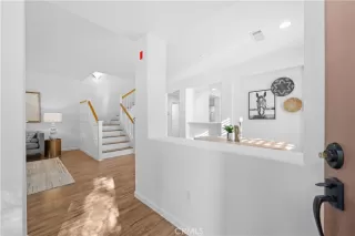 Photo #5: OC25255828 Listing 