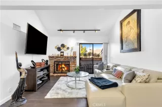 Photo #6: OC25256409 Listing 