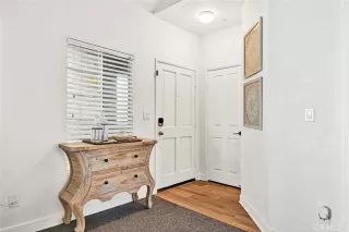 Photo #1: OC25256449 Listing 