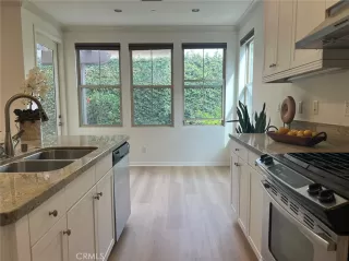 Photo #4: OC25256450 Listing 