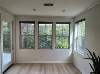 Photo #5: OC25256450 Listing 