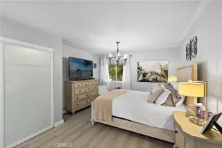 Photo #4: OC25256886 Listing 