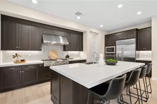 Photo #3: OC25256895 Listing 