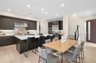 Photo #4: OC25256895 Listing 