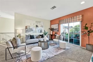 Photo #3: OC25256900 Listing 