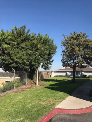 Photo #2: OC25257051 Listing 