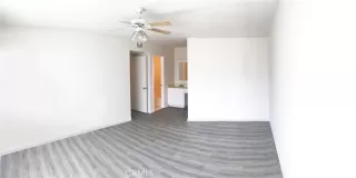 Photo #4: OC25257051 Listing 