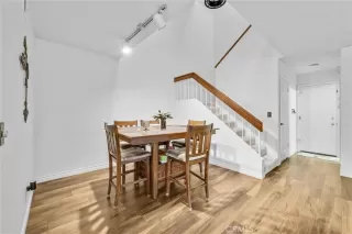 Photo #6: OC25257068 Listing 