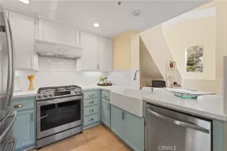 Photo #6: OC25257190 Listing 