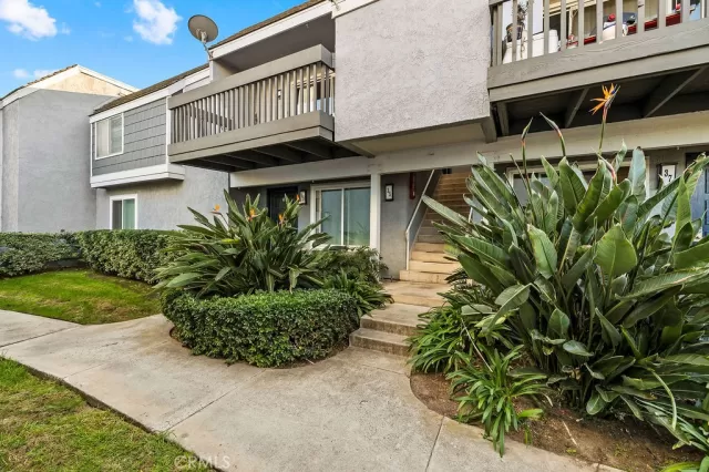 MLS: OC25257422 Condo For Sale