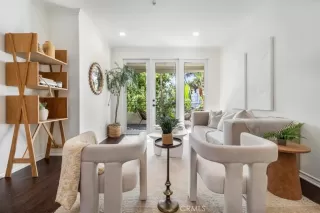 Photo #4: OC25257513 Listing 