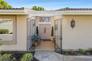 Photo #5: OC25257663 Listing 