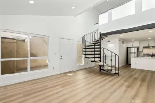 Photo #2: OC25257666 Listing 