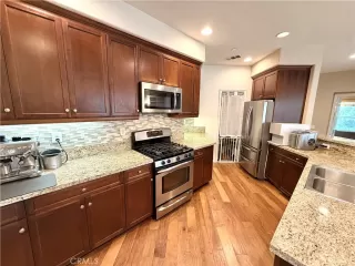 Photo #6: OC25257719 Listing 