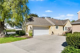 Browse active condo listings in EASTBROOK