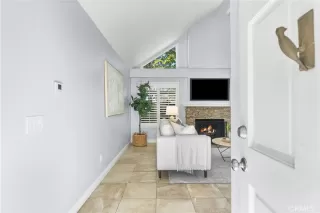 Photo #2: OC25257951 Listing 