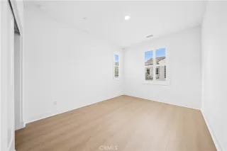 Photo #6: OC25258081 Listing 