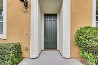 Photo #3: OC25258117 Listing 