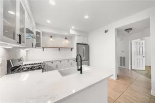 Photo #5: OC25258182 Listing 