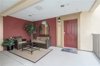 Photo #2: OC25258395 Listing 