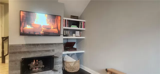 MLS: OC25258761 Condo For Sale