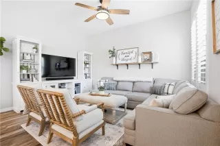 Photo #6: OC25258775 Listing 