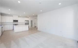 Photo #5: OC25258821 Listing 