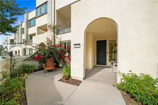 Photo #4: OC25259193 Listing