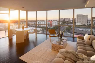 Photo #1: OC25259599 Listing 