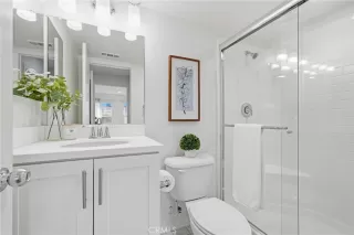 Photo #6: OC25259913 Listing 