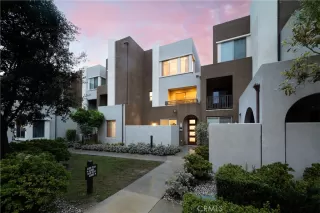 Primary Photo for MLS#: OC25260031