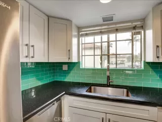 Photo #5: OC25260332 Listing 