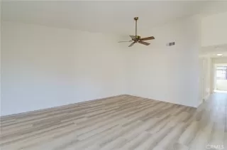 Photo #6: OC25260335 Listing 