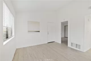 Photo #4: OC25260426 Listing 