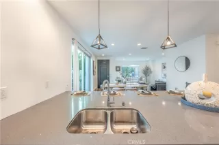 Photo #4: OC25260463 Listing