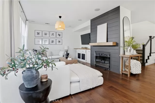 MLS: OC25261456 Condo For Sale