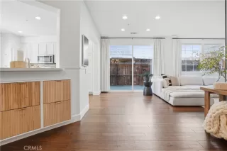 Photo #4: OC25261456 Listing 