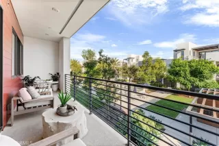 Photo #5: OC25261727 Listing 