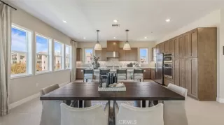 Photo #6: OC25261909 Listing 