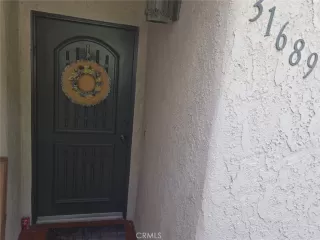 Photo #4: OC25262127 Listing