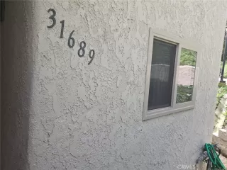 Photo #5: OC25262127 Listing