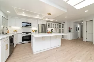 Photo #2: OC25262315 Listing 