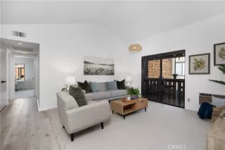 Photo #2: OC25262570 Listing