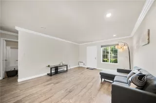 Photo #6: OC25262828 Listing 